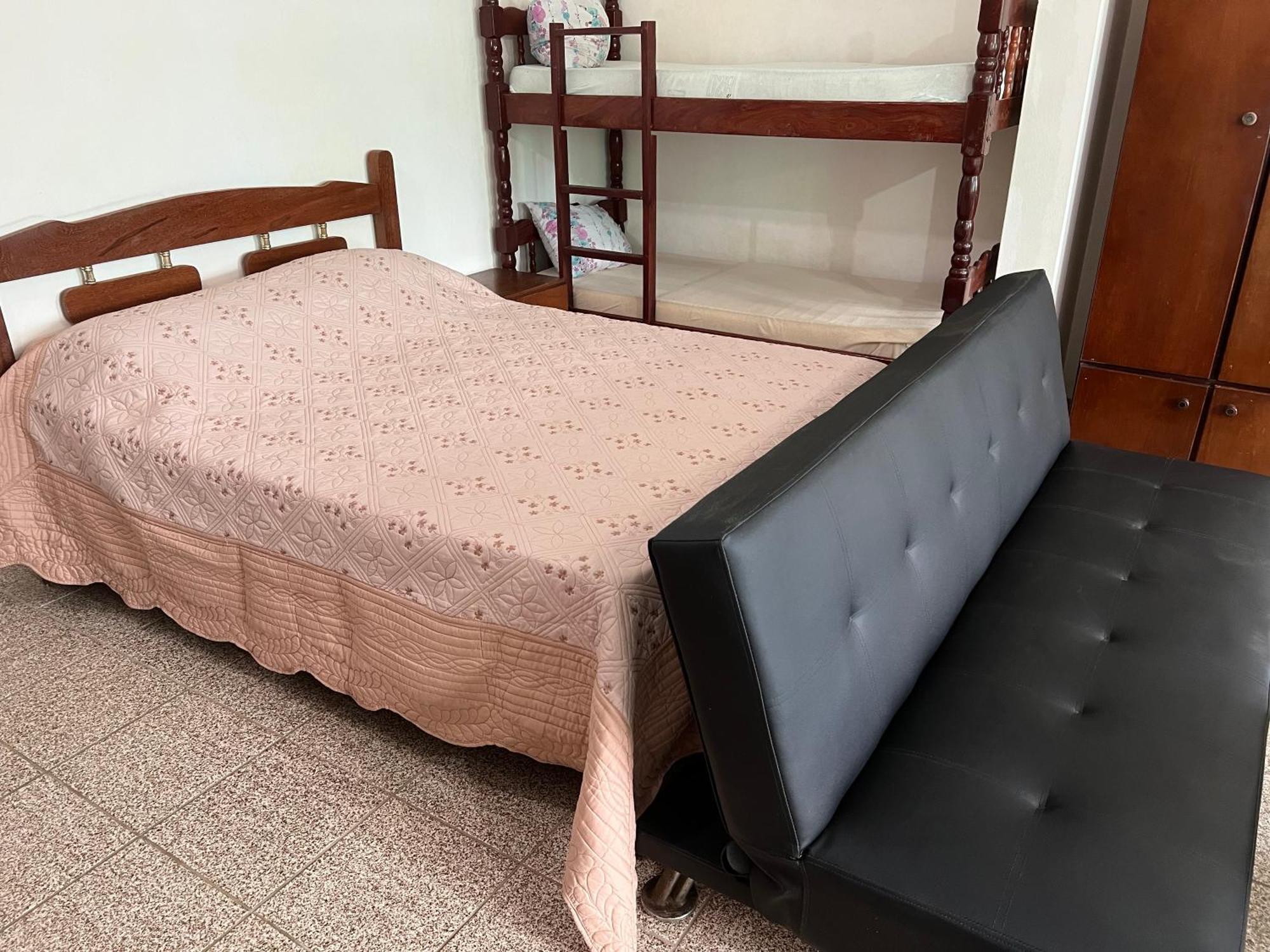 APTOS FAMILIA com AR CONDICIONADO UBATUBA Praia Pereque Acu Exterior foto