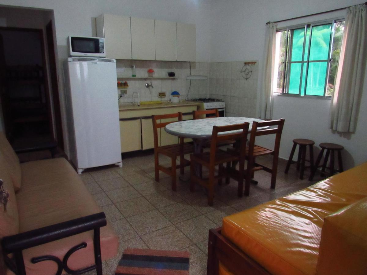 APTOS FAMILIA com AR CONDICIONADO UBATUBA Praia Pereque Acu Exterior foto